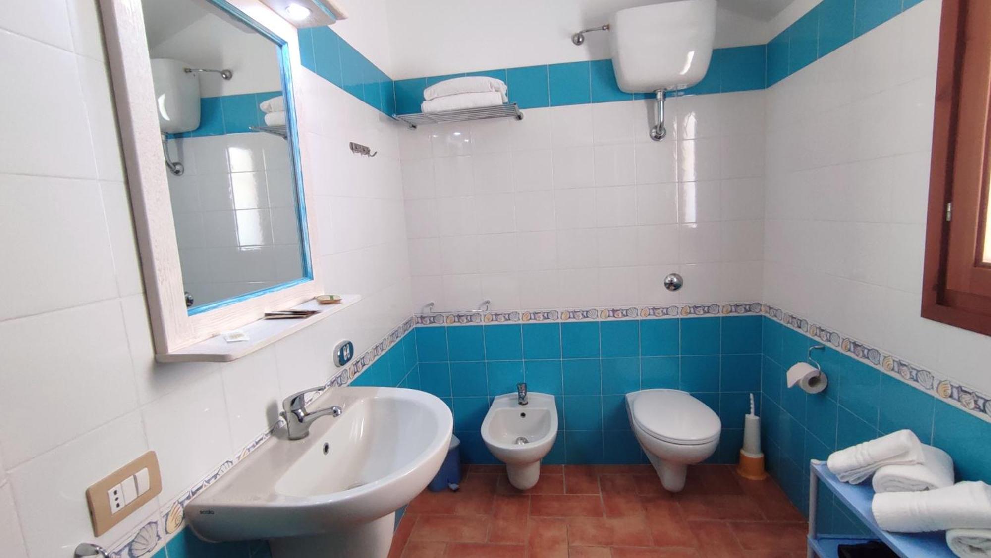 Hotel Le Sabbie Calasetta Ngoại thất bức ảnh