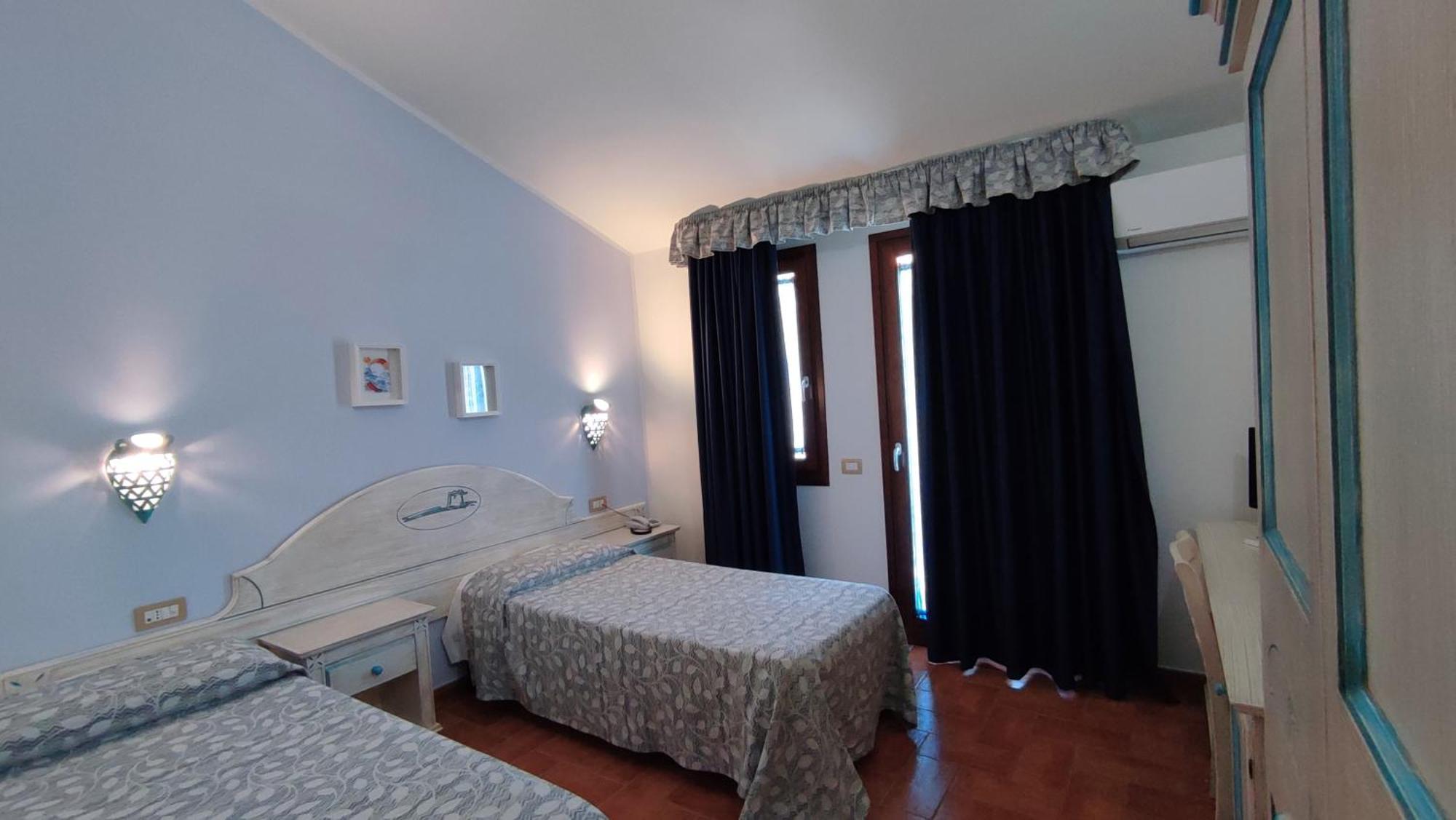 Hotel Le Sabbie Calasetta Ngoại thất bức ảnh